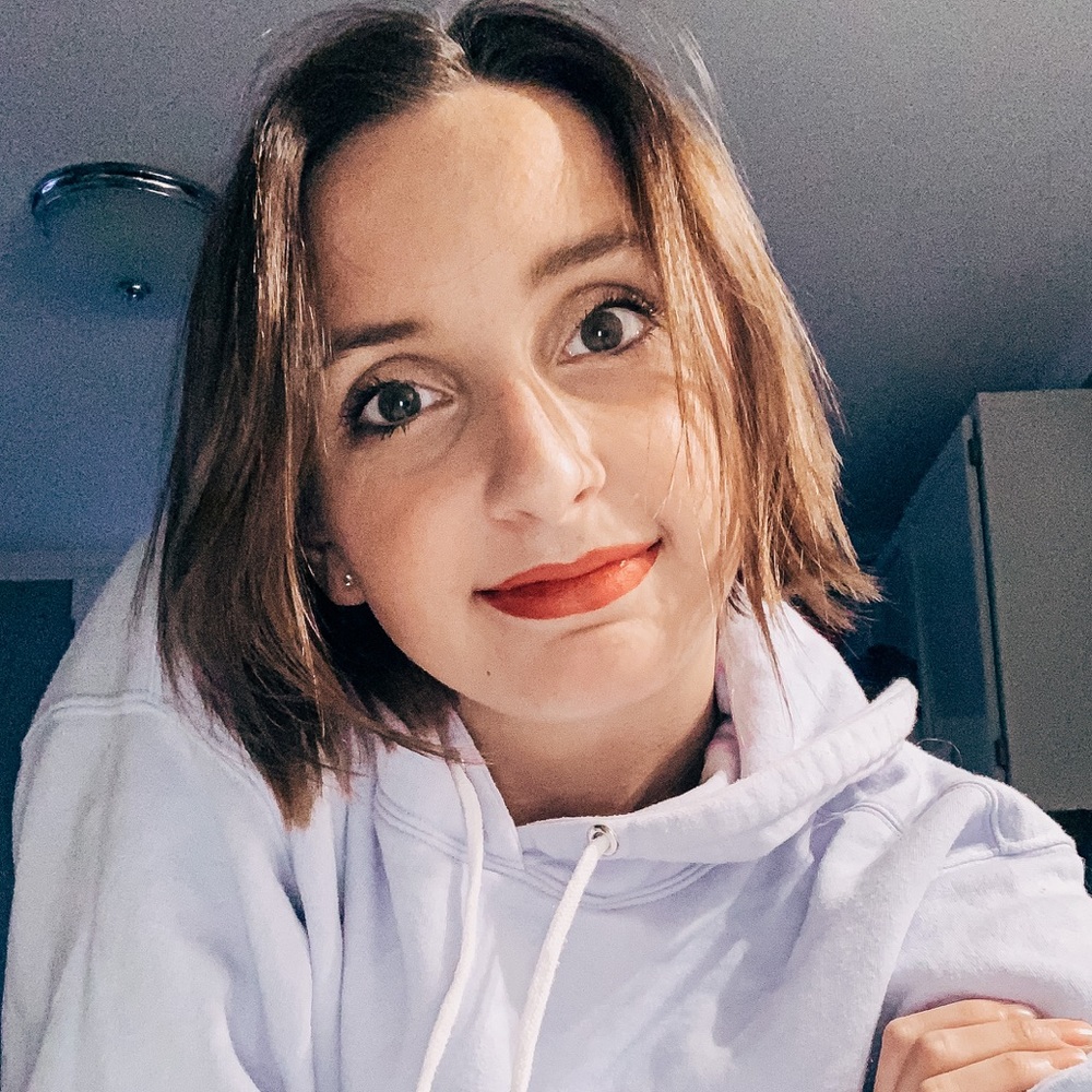 Meet your Posher, Lilly